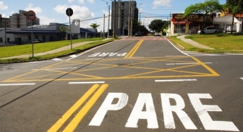 Goiás revitalizará sinalização viária de 127 municípios